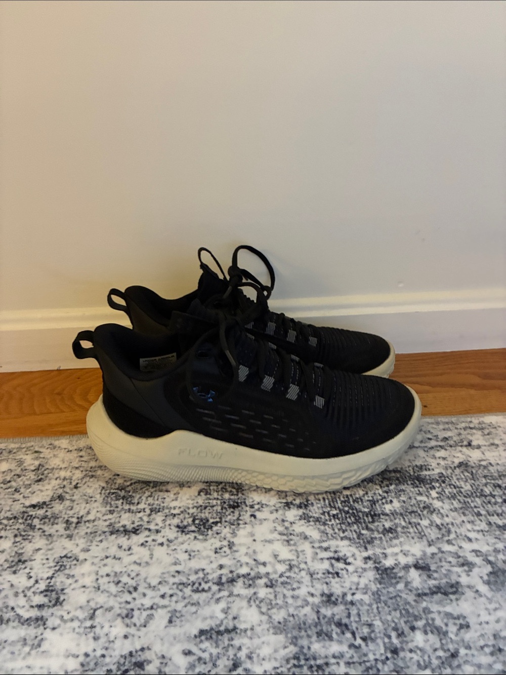 Under armor flow foam basketball shoes